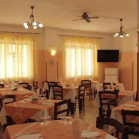 Albergo Il Terrazzino 비보 발렌티아 마리나 외부 사진